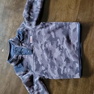 NWOT- Vineyard Vines pullover